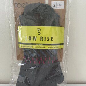 Toesox low rise full toe/grip size small black and red